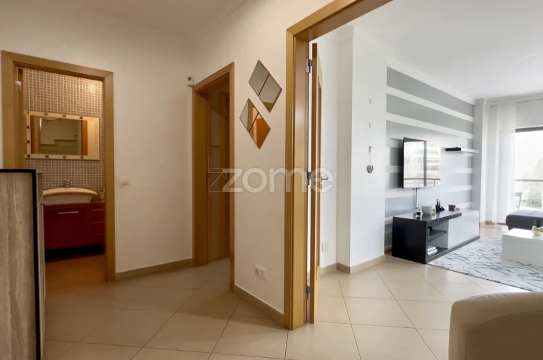 Apartamento T3 para Arrendamento em Portimão Foto 7