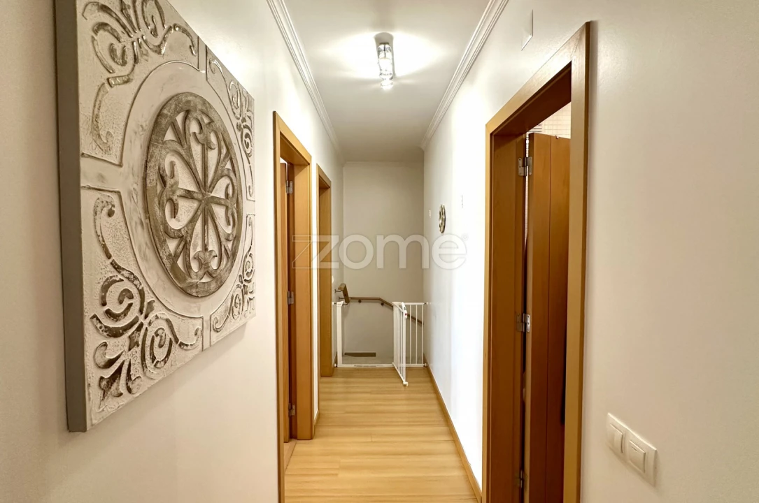 Apartamento T3 para Arrendamento em Portimão Foto 14