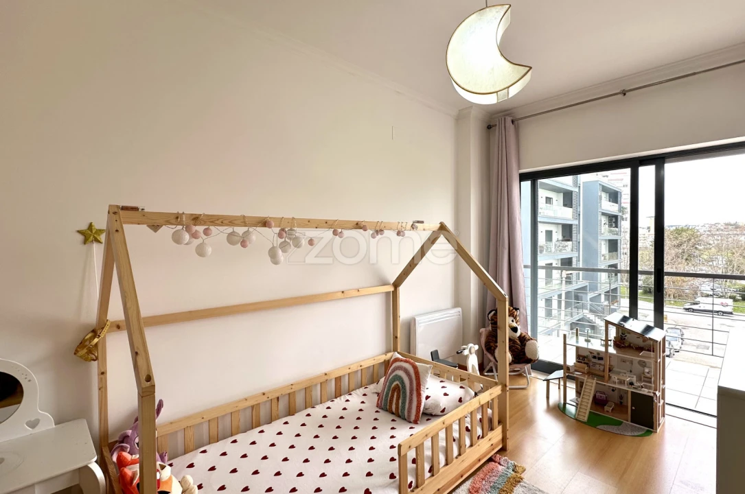 Apartamento T3 para Arrendamento em Portimão Foto 18