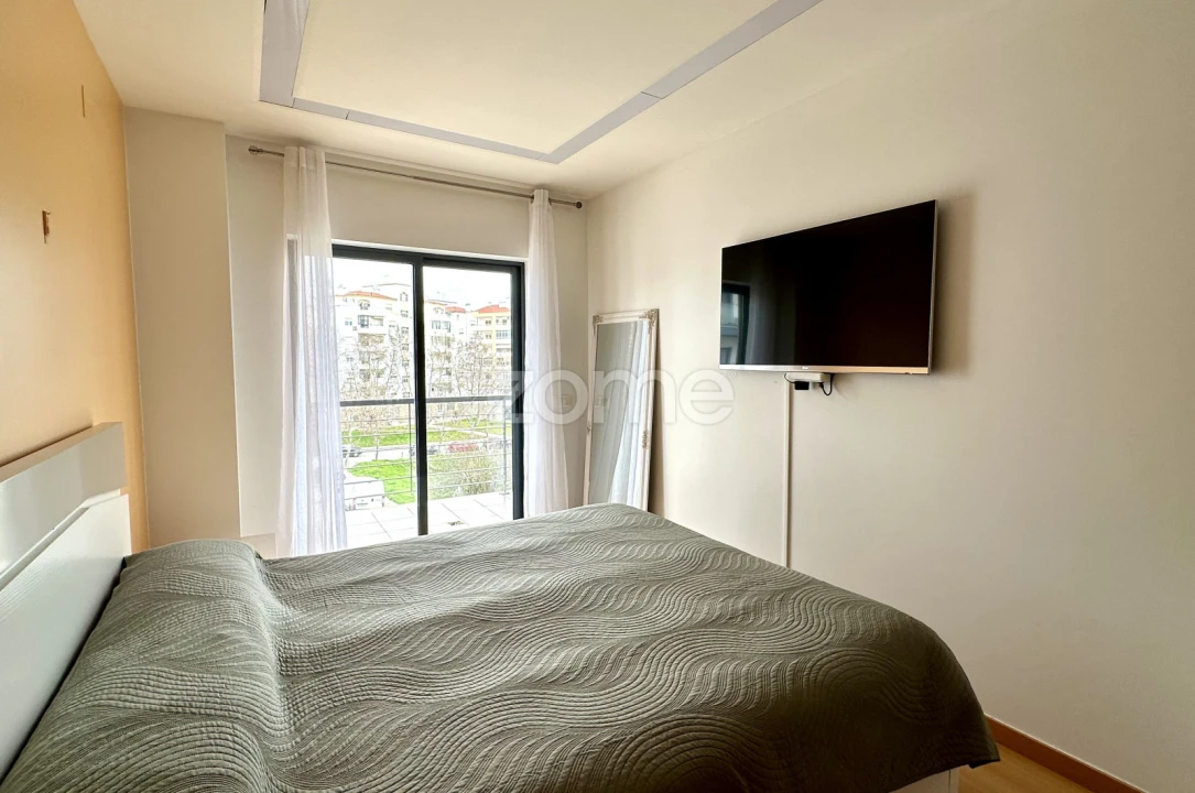 Apartamento T3 para Arrendamento em Portimão Foto 21