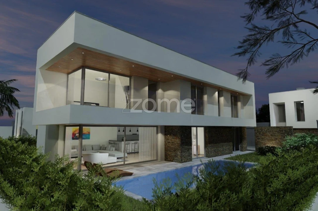 Moradia T4 para Venda em Loures Foto 1