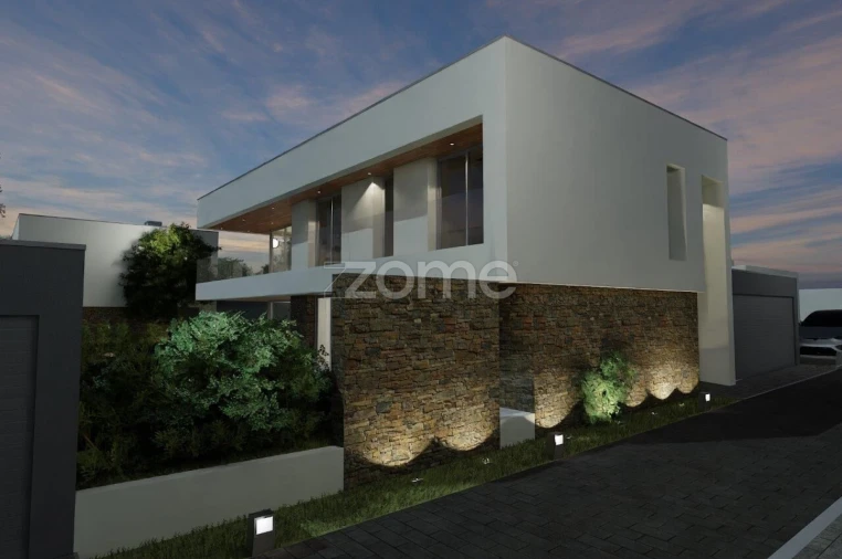 Moradia T4 para Venda em Loures Foto 2