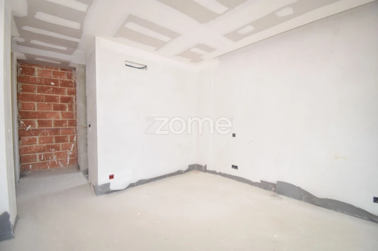 Moradia T4 para Venda em Loures Foto 21