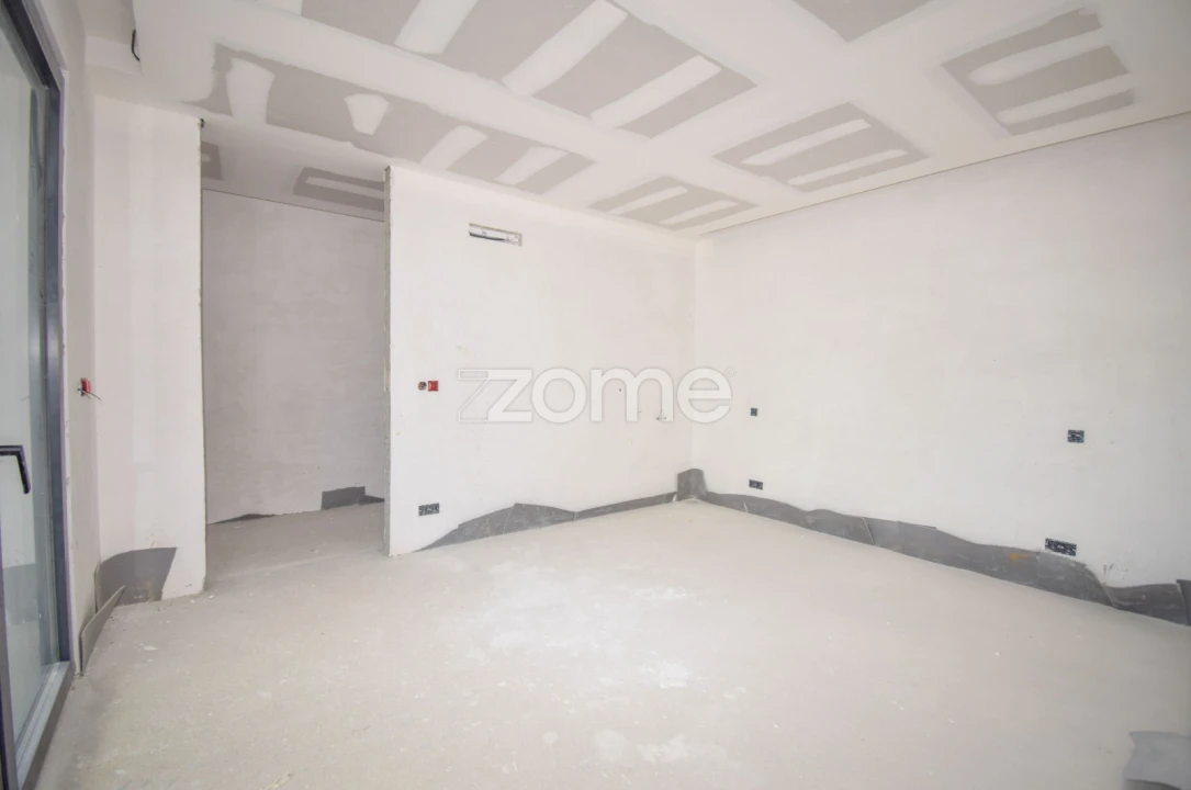 Moradia T4 para Venda em Loures Foto 19