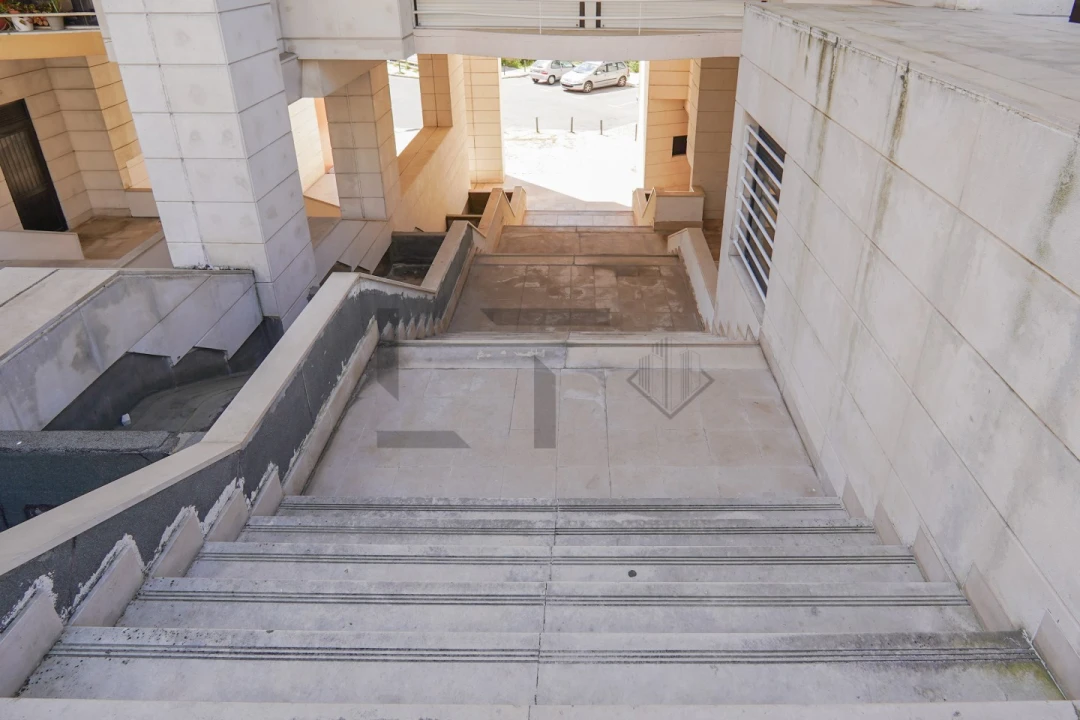 Escritório para Arrendamento em Lumiar Foto 4