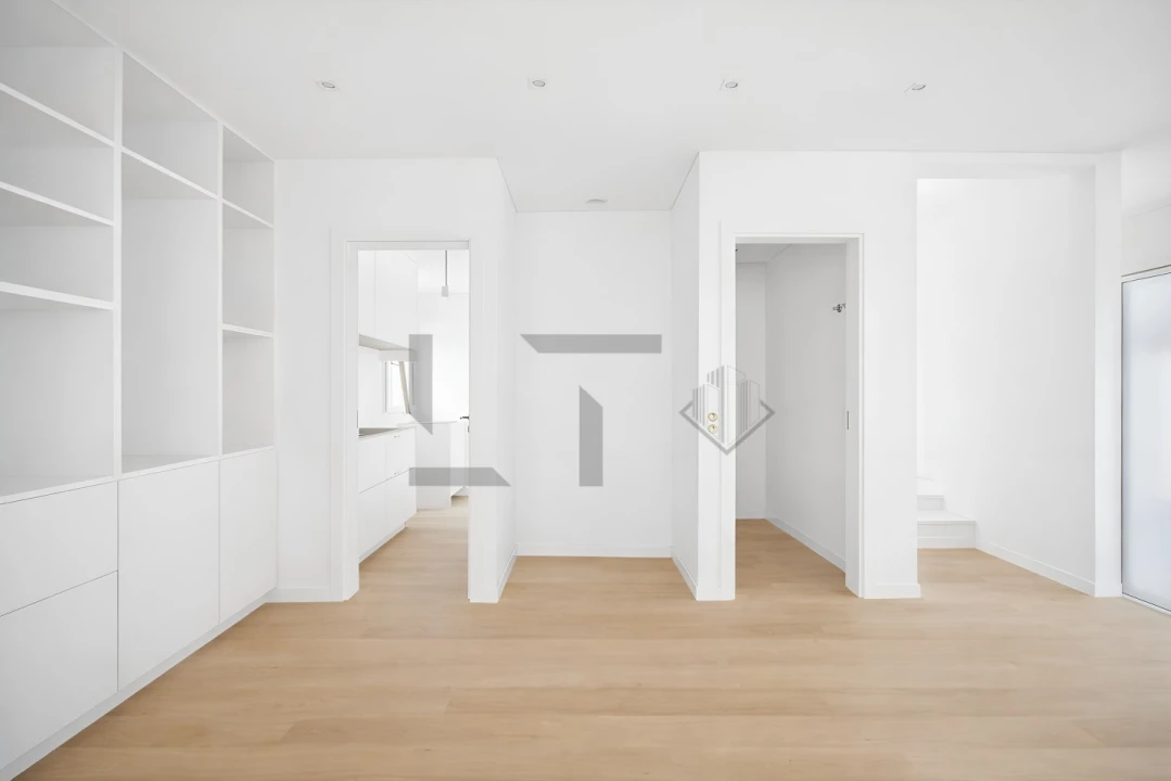 Moradia T4 para Venda em São Domingos de Rana Foto 13