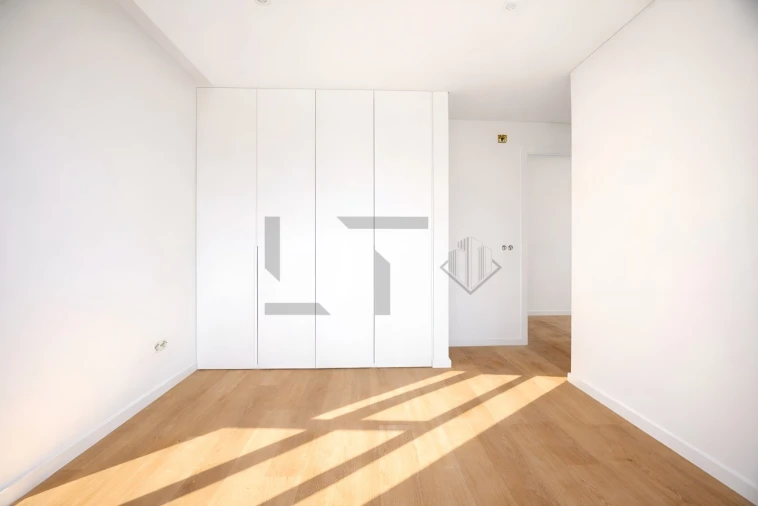 Moradia T4 para Venda em São Domingos de Rana Foto 23