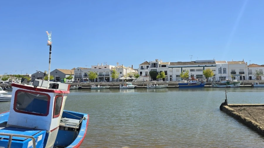 Apartamento T2 para Venda em Tavira (Santa Maria e Santiago) Foto 17