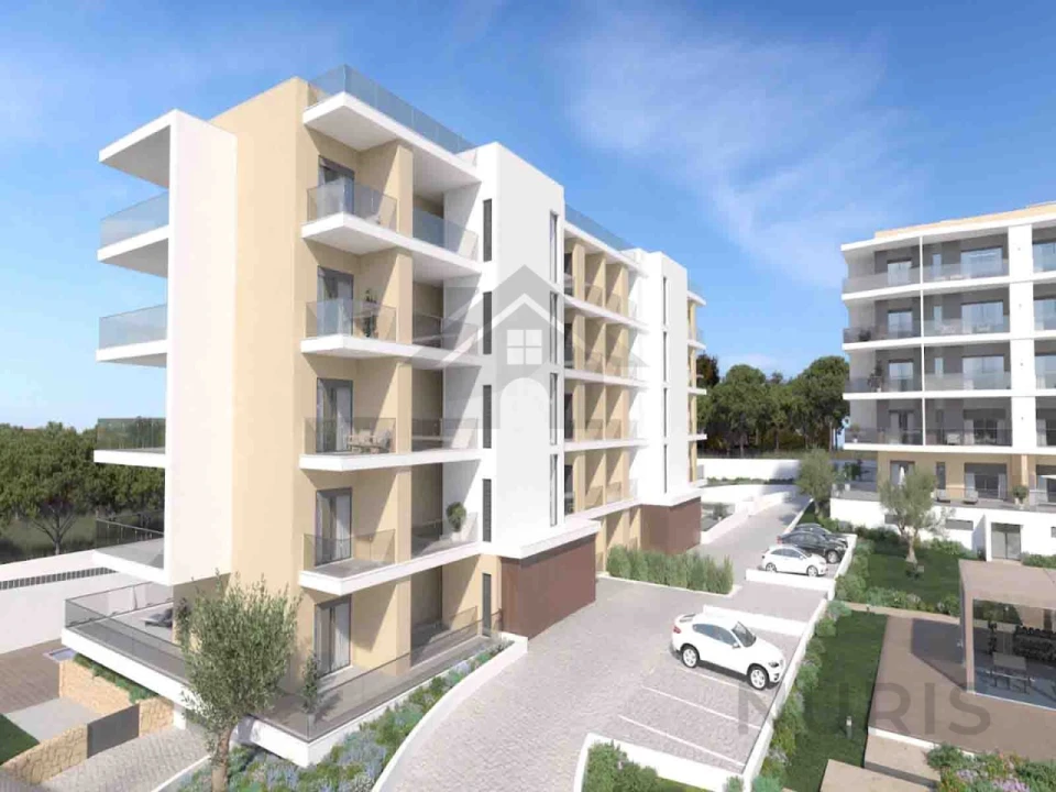 Apartamento T2 para Venda em Portimão Foto 28