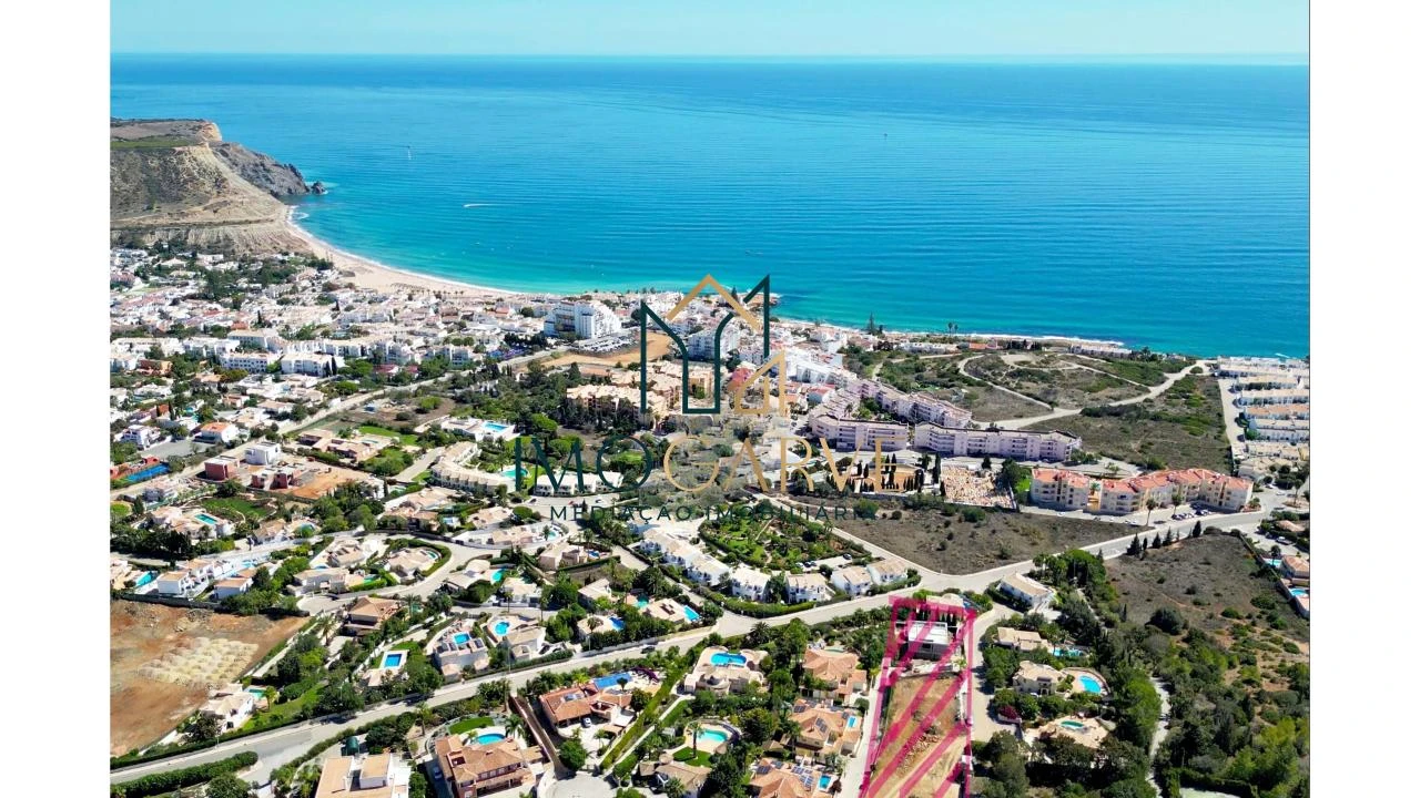 Moradia T3 para Venda em Luz Foto 12