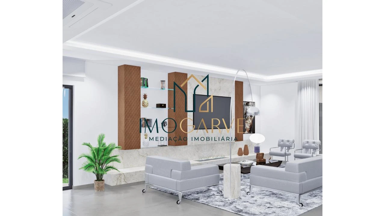 Moradia T5 para Venda em Lagos (São Sebastião e Santa Maria) Foto 7