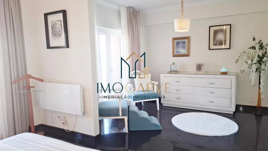 Apartamento T3 para Venda em Alvor Foto 9