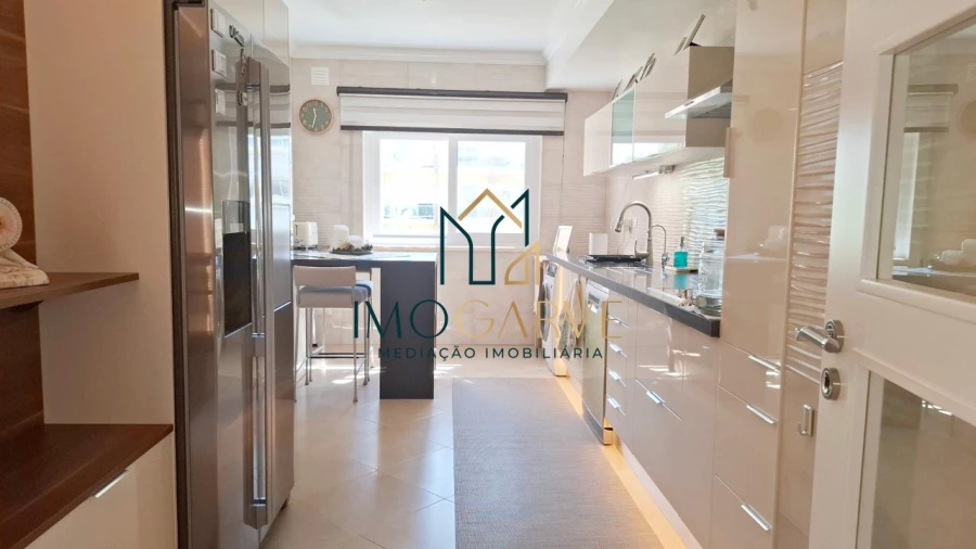 Apartamento T3 para Venda em Alvor Foto 19