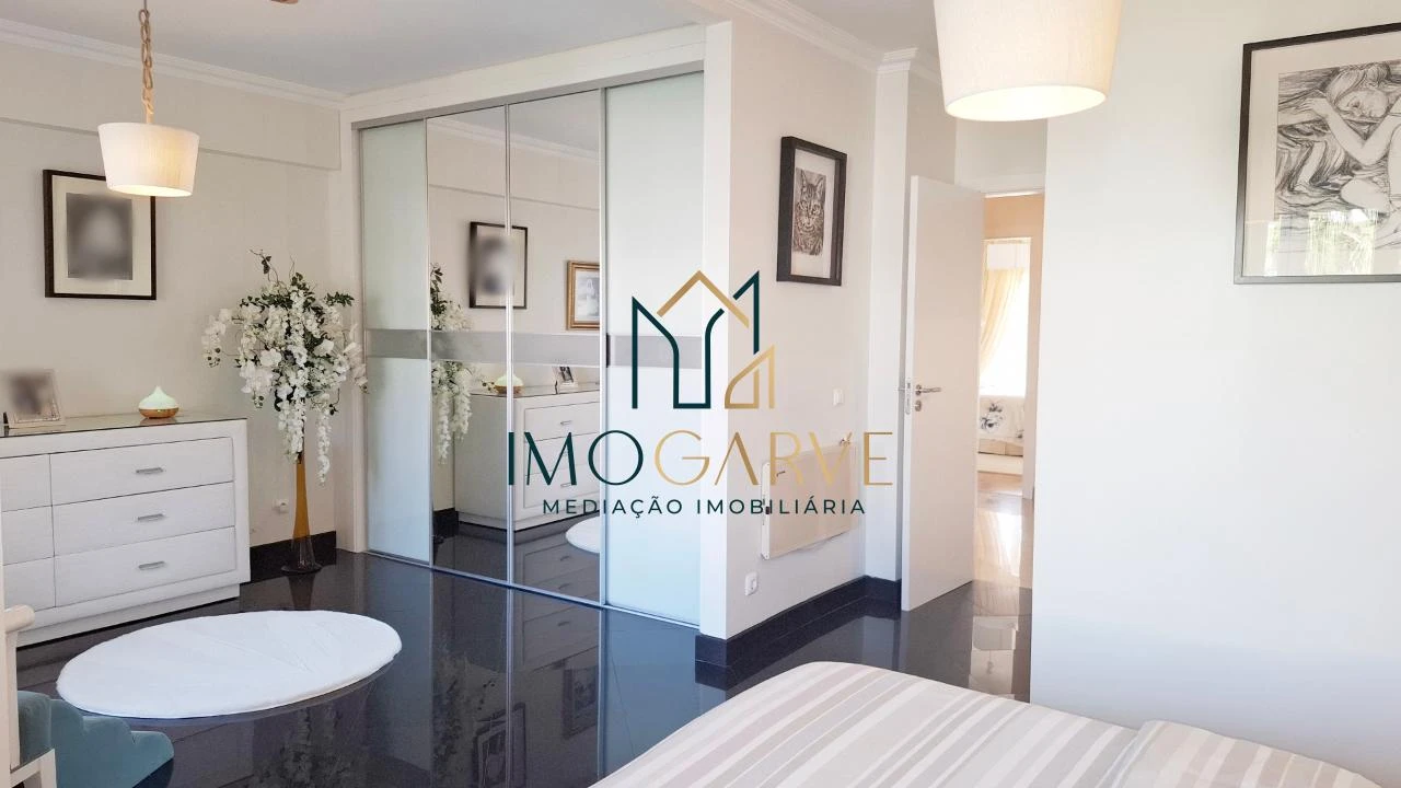 Apartamento T3 para Venda em Alvor Foto 8