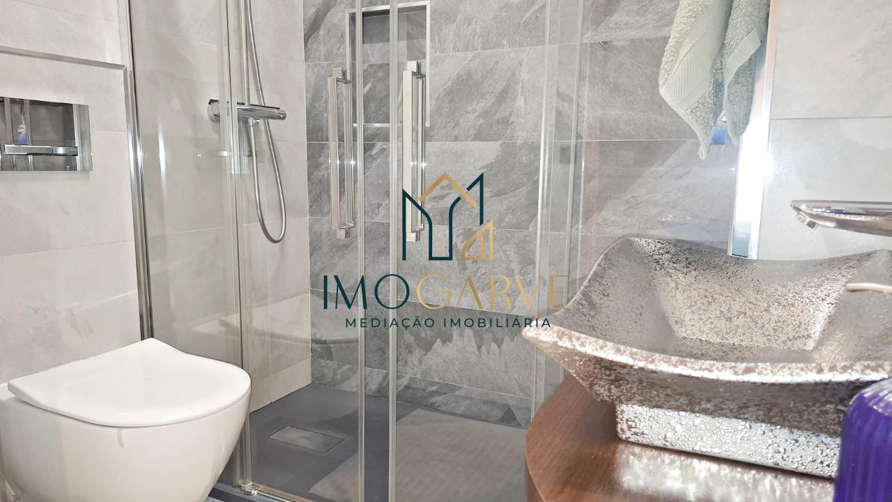 Apartamento T3 para Venda em Alvor Foto 24