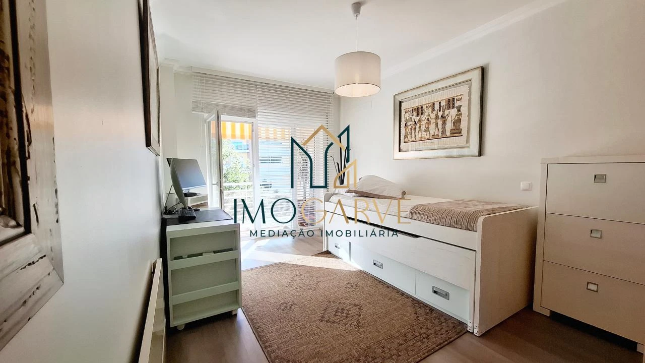 Apartamento T3 para Venda em Alvor Foto 13