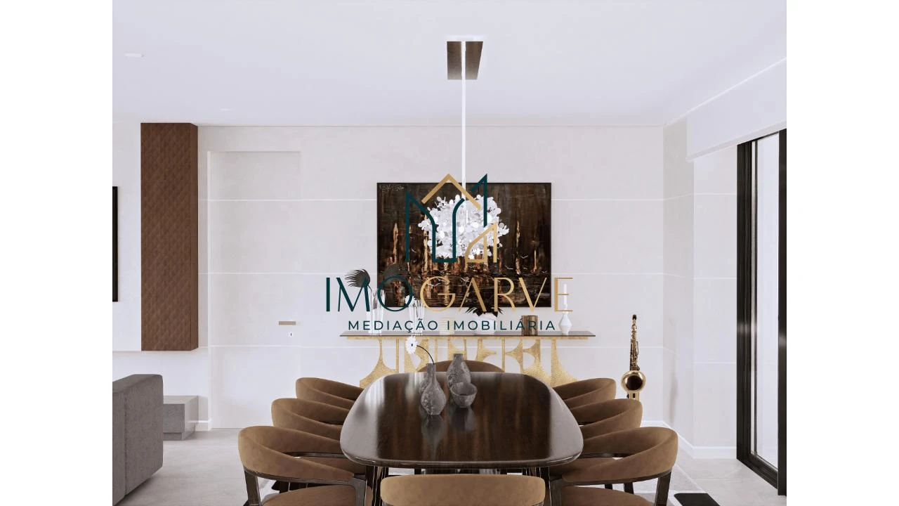 Moradia T4 para Venda em Lagos (São Sebastião e Santa Maria) Foto 6