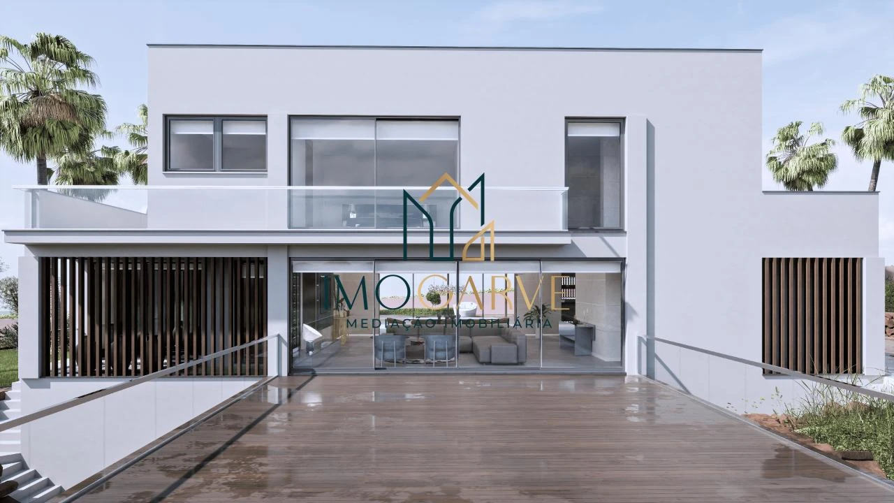 Moradia T4 para Venda em Lagos (São Sebastião e Santa Maria) Foto 17