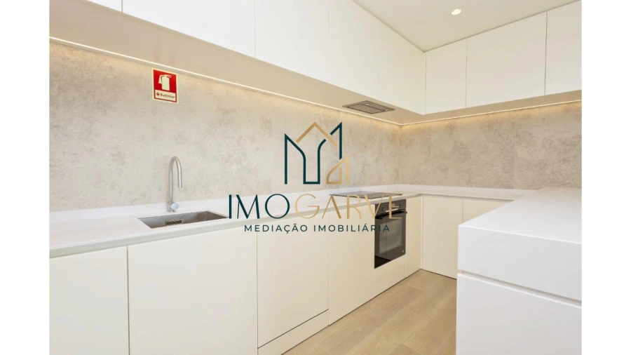 Apartamento T2 para Venda em Lagos (São Sebastião e Santa Maria) Foto 6