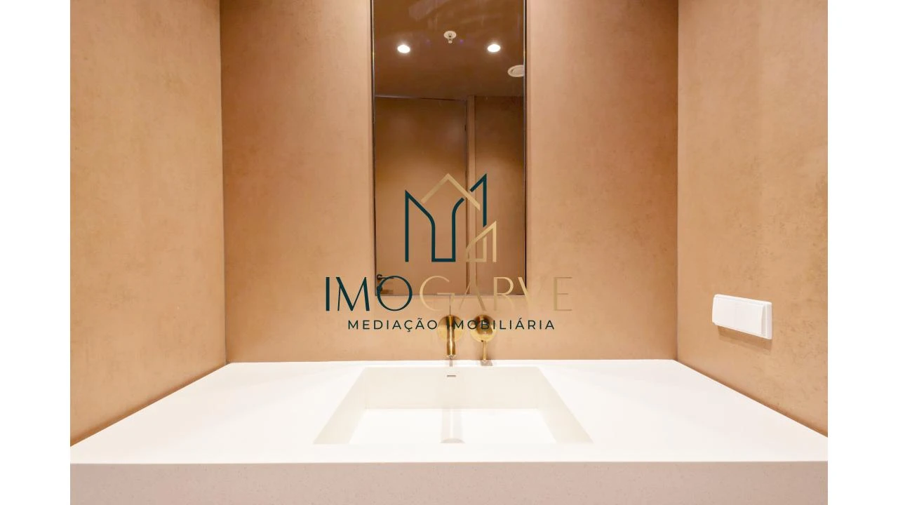 Apartamento T2 para Venda em Lagos (São Sebastião e Santa Maria) Foto 18