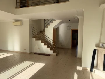 Apartamento T4 para Venda em Alcochete