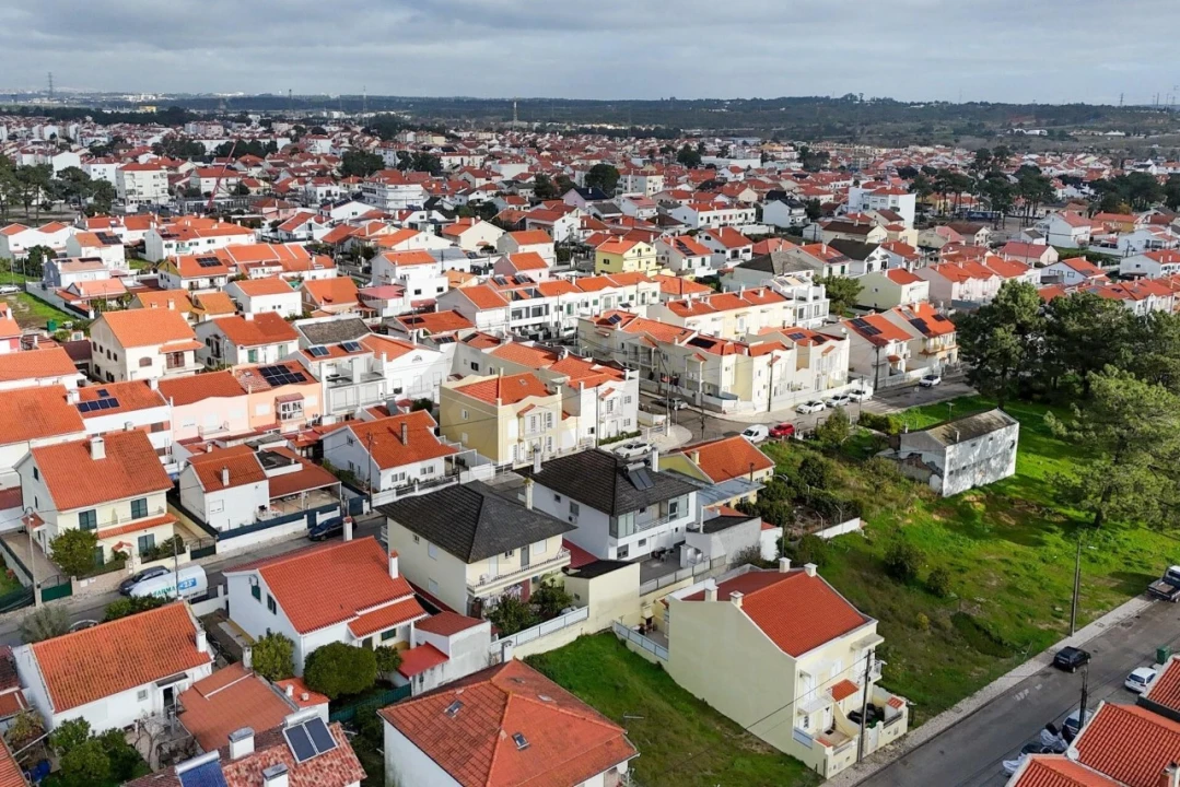 Moradia T3 para Venda em Quinta do Conde Foto 43