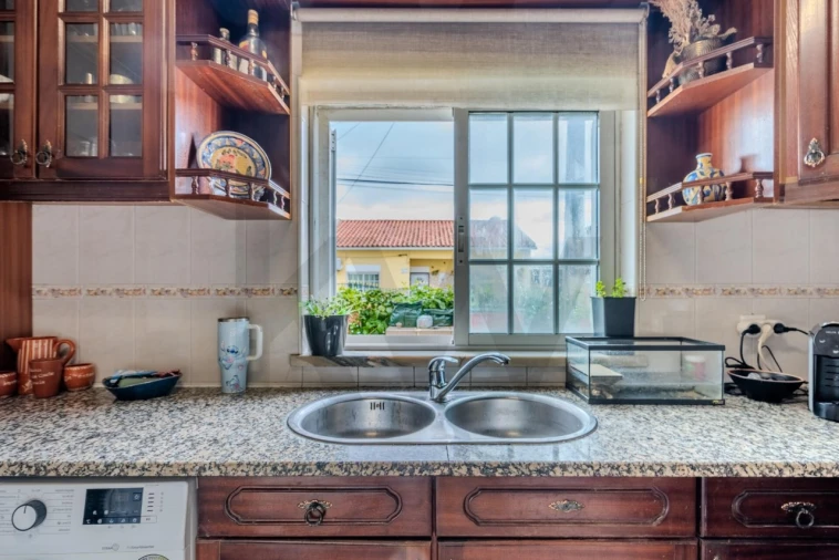 Moradia T3 para Venda em Quinta do Conde Foto 10