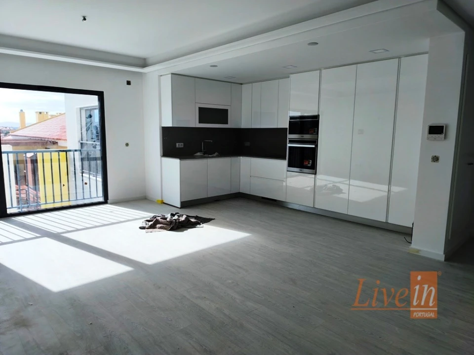 Apartamento T2 para Venda em Ericeira Foto 3