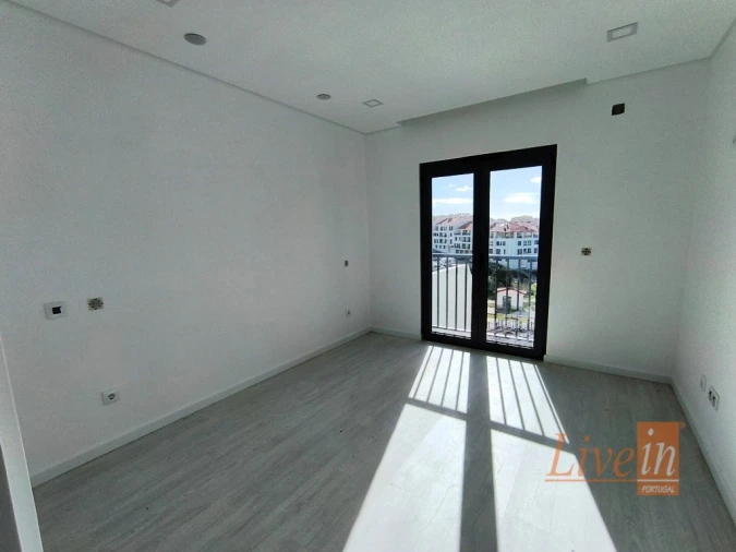 Apartamento T2 para Venda em Ericeira Foto 6