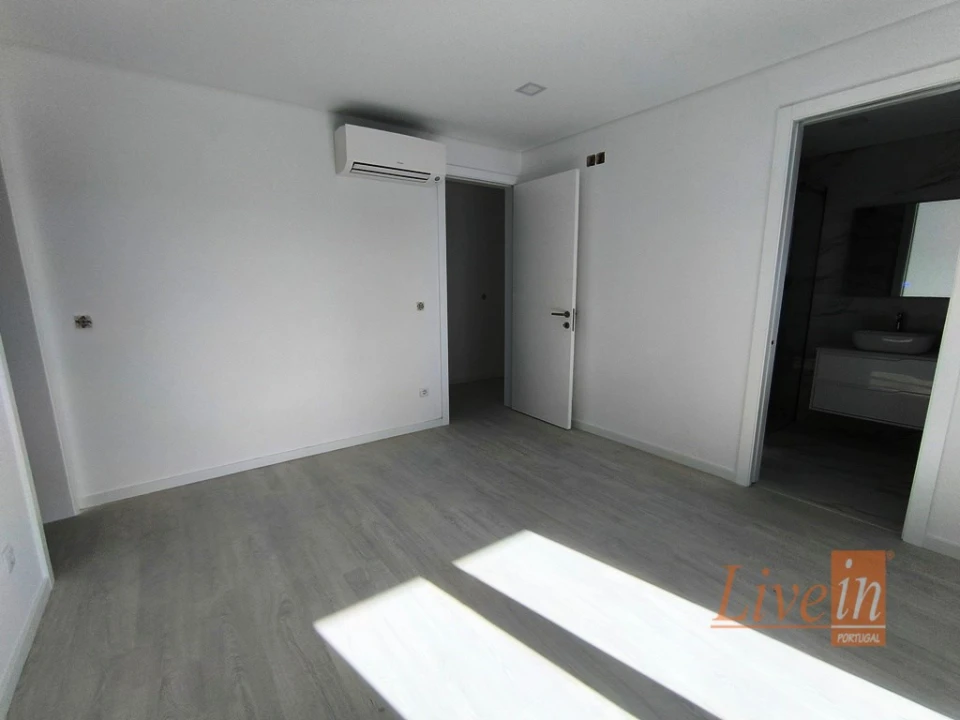 Apartamento T3 para Venda em Ericeira Foto 10