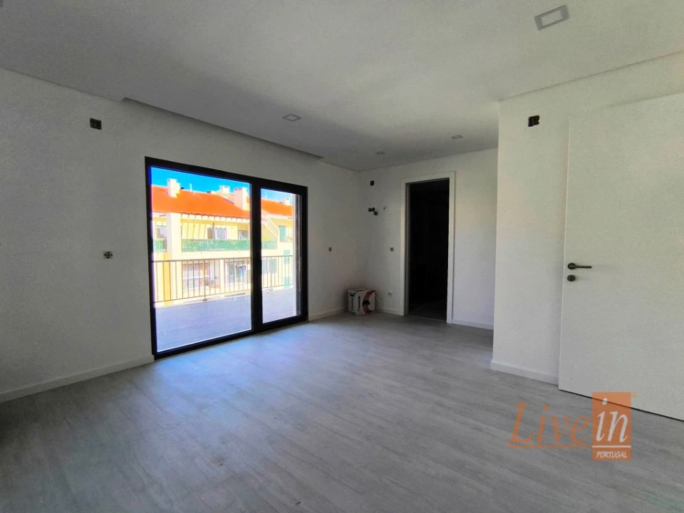 Apartamento T3 para Venda em Ericeira Foto 18
