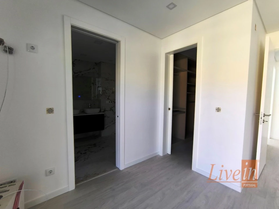 Apartamento T3 para Venda em Ericeira Foto 19