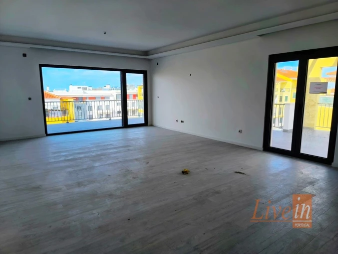 Apartamento T3 para Venda em Ericeira Foto 4