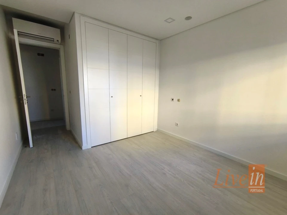 Apartamento T2 para Venda em Ericeira Foto 9