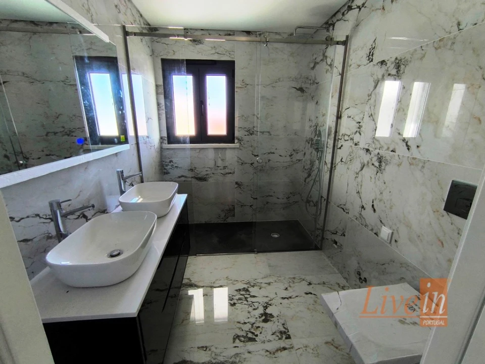 Apartamento T2 para Venda em Ericeira Foto 10