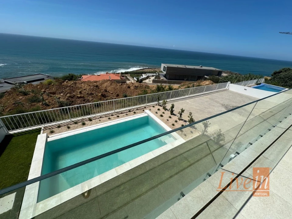 Moradia T4 para Venda em Ericeira Foto 2