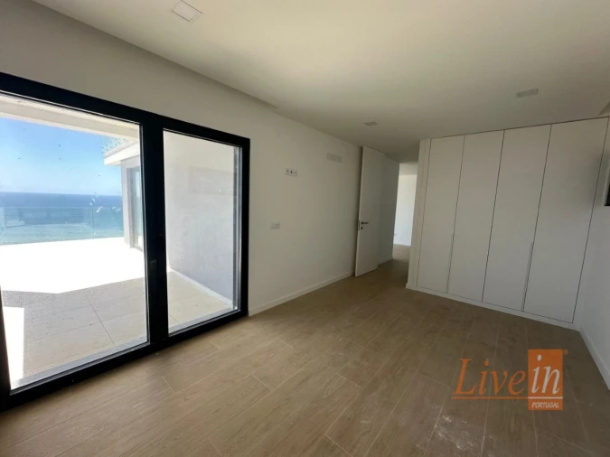 Moradia T4 para Venda em Ericeira Foto 12