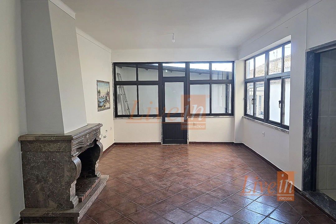 Moradia T4 para Venda em Bombarral e Vale Covo Foto 10