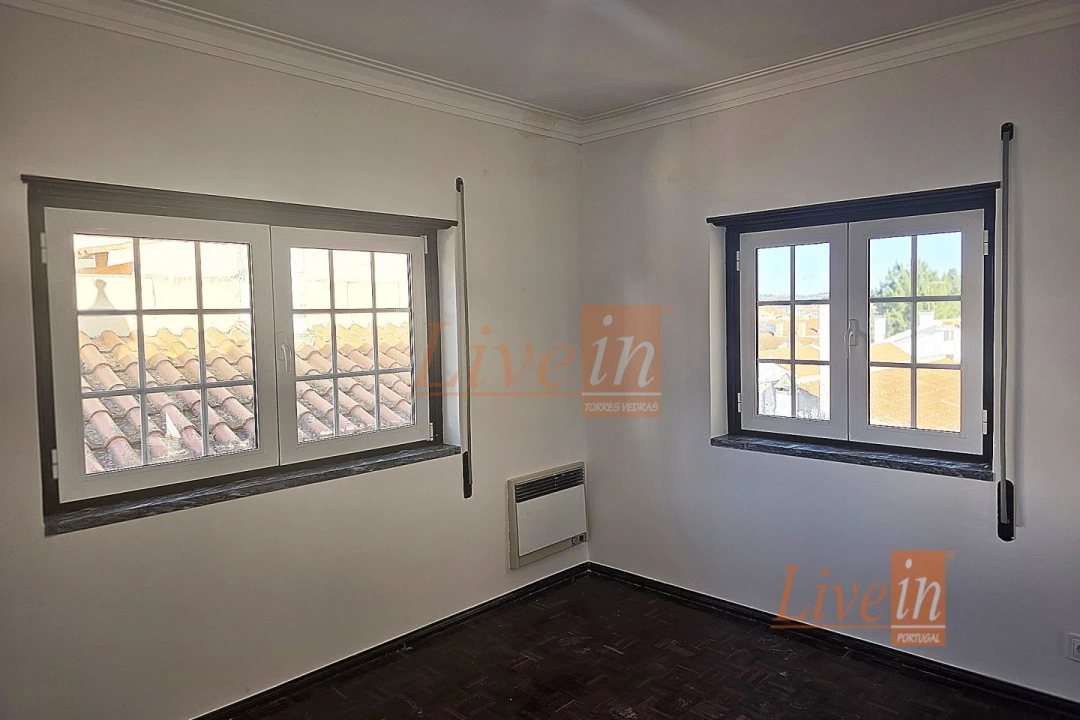 Moradia T4 para Venda em Bombarral e Vale Covo Foto 22