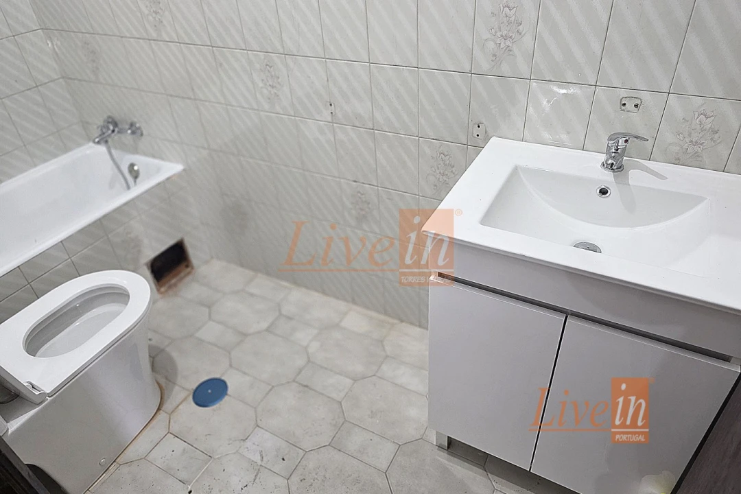 Moradia T4 para Venda em Bombarral e Vale Covo Foto 28