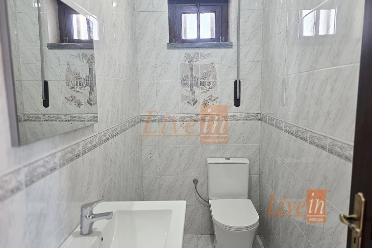 Moradia T4 para Venda em Bombarral e Vale Covo Foto 23