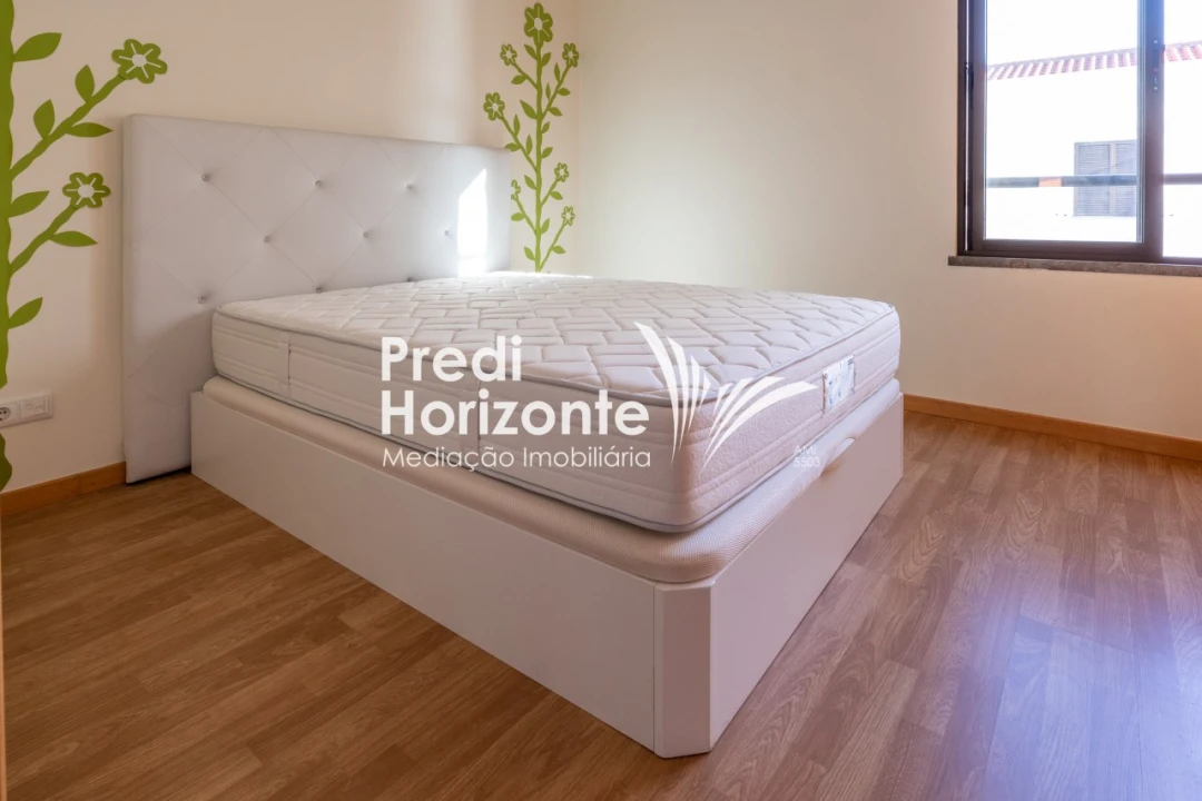 Apartamento T3 para Arrendamento em Santo Antonio Foto 23