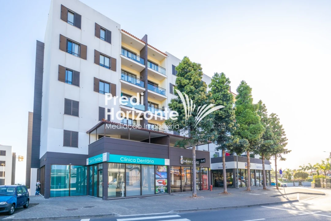 Apartamento T3 para Arrendamento em Santo Antonio Foto 39