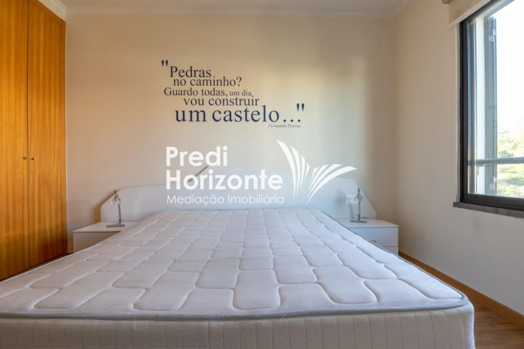 Apartamento T3 para Arrendamento em Santo Antonio Foto 14