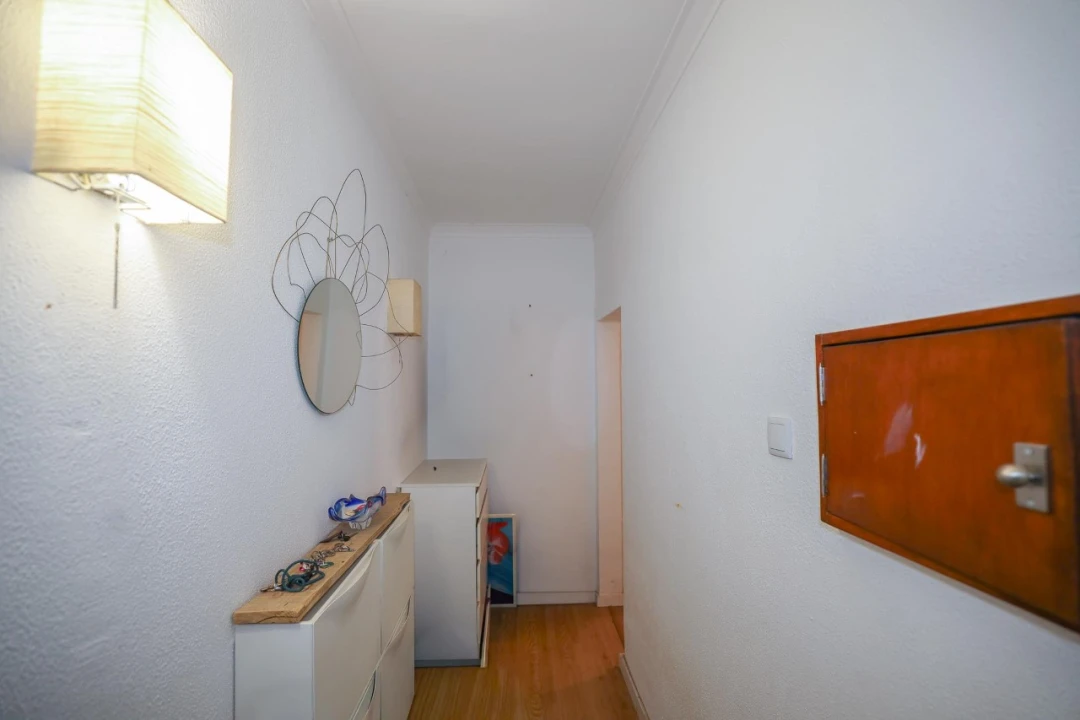 Moradia T2 para Venda em Charneca de Caparica e Sobreda Foto 3