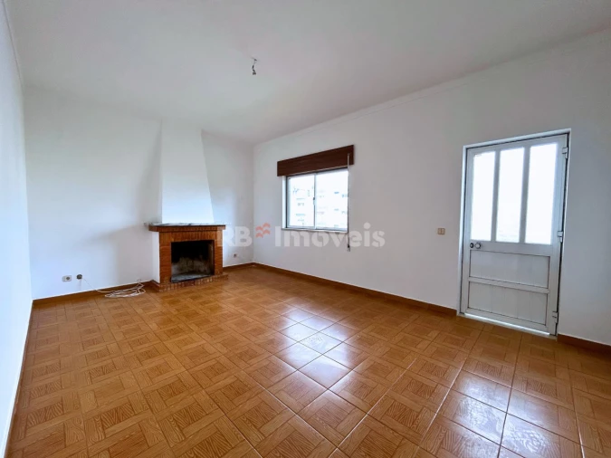 Moradia T2 para Venda em Abrantes (São Vicente e São João) e Alferrarede Foto 3