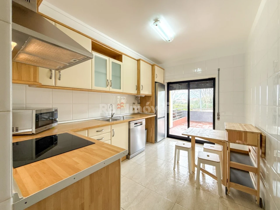 Apartamento T2 para Venda em Abrantes (São Vicente e São João) e Alferrarede Foto 32