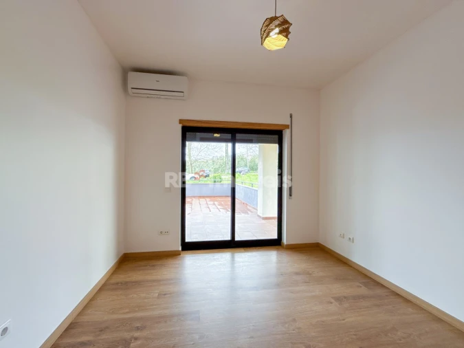 Apartamento T2 para Venda em Abrantes (São Vicente e São João) e Alferrarede Foto 27