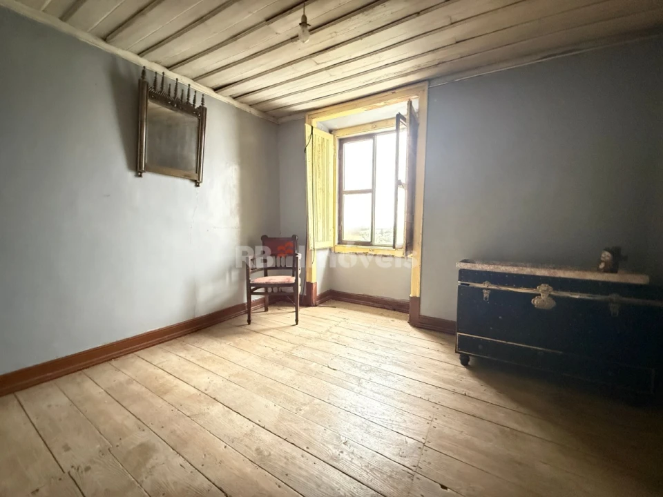 Moradia T9 para Venda em Sardoal Foto 10