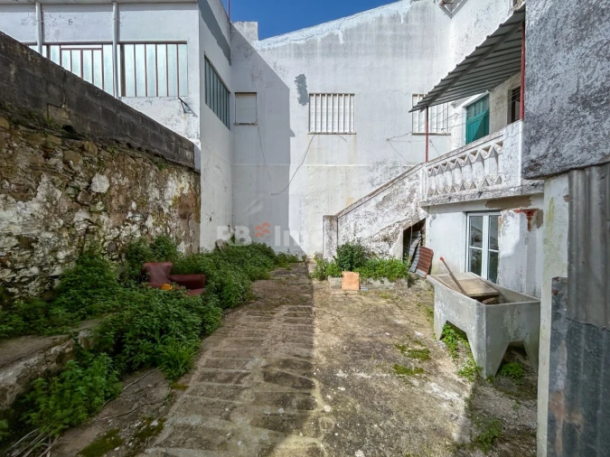 Moradia T9 para Venda em Sardoal Foto 44